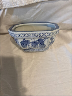 Ben Rickert Blue & White Ceramic Planter Vintage  1057